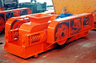 鉑思特選煤設(shè)備,煤矸石破碎分選設(shè)備,煤矸石對(duì)輥破碎機(jī)